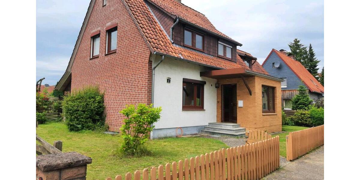 Einfamilienhaus Südheide - 7 Zimmer, 144 m&sup2;, 1.290&euro; | Angebot:25803232