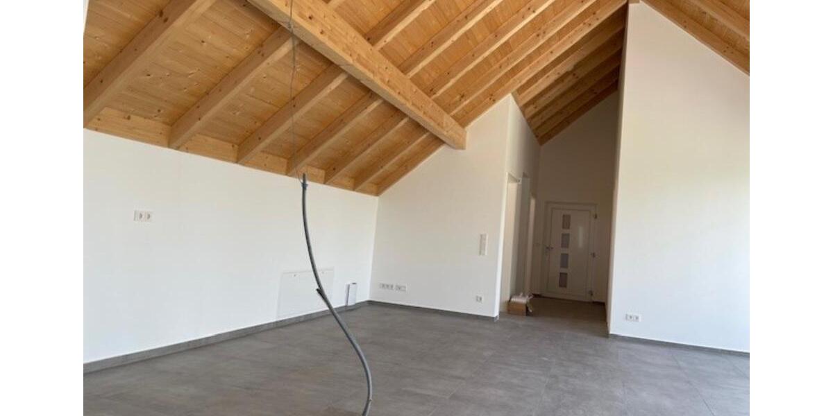 Einfamilienhaus Gangkofen - 3 Zimmer, 93 m&sup2;, 1.100&euro; | Angebot:24537434