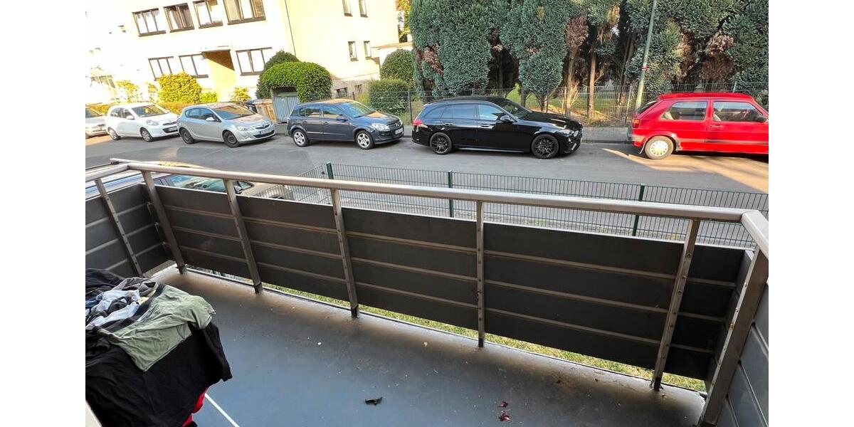 Helles, möbliertes Zimmer zur Zwischenmiete (Feb–März 1 zimmer