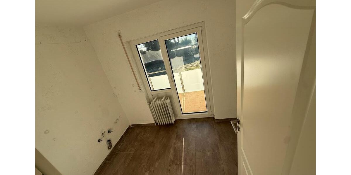 Etagenwohnung Rheinau - 2 Zimmer, 55 m&sup2;, 650&euro; | Angebot:26039079