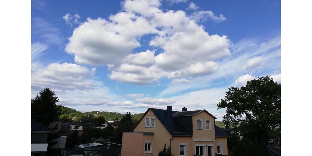 Dachgeschoßwohnung Radebeul - 3 Zimmer, 113 m&sup2;, 1.471&euro; | Angebot:24815381