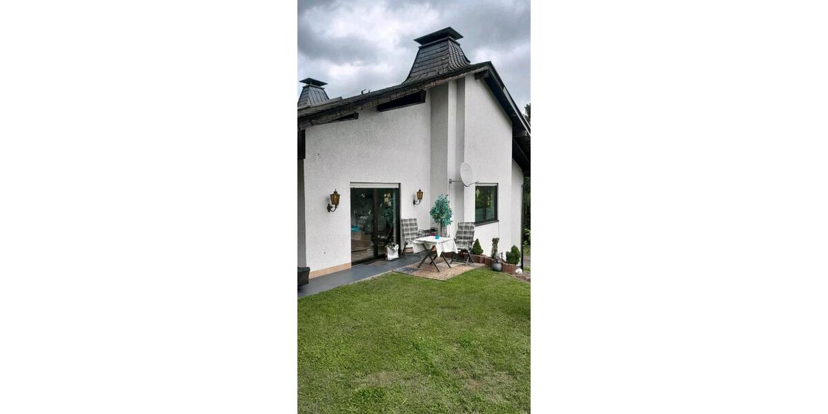Einfamilienhaus Hermeskeil - 5 Zimmer, 200 m&sup2;, 1.500&euro; | Angebot:26400257