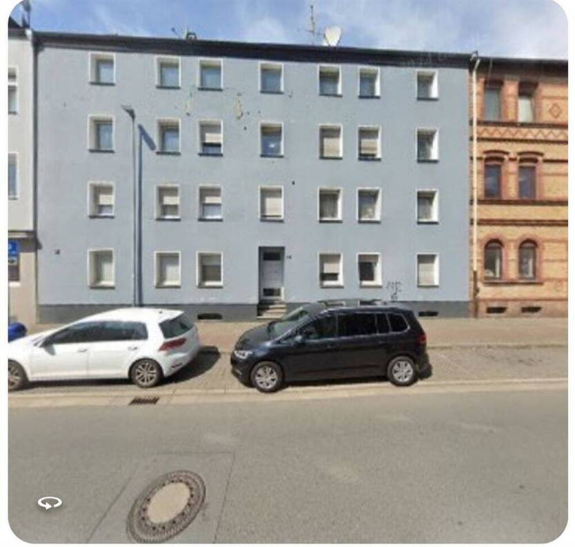 Etagenwohnung sucht neue Mieter WBS erforderlich!