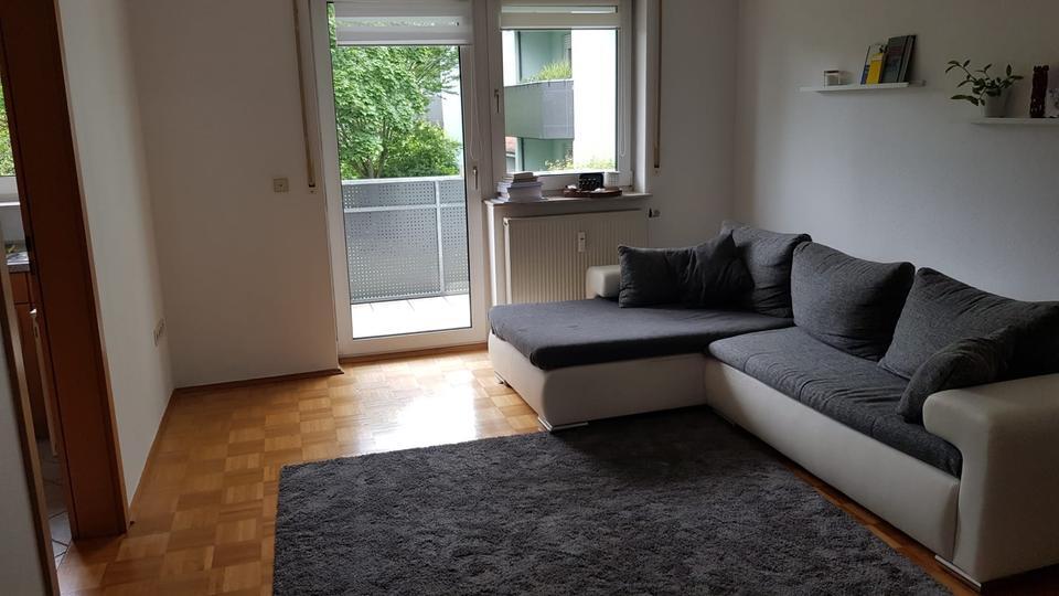 2 Zimmer Wohnung mit 2 Balkone zu vermieten