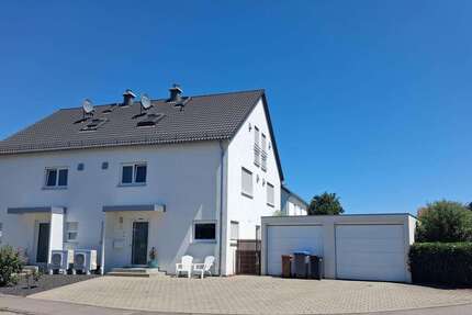 Haus Eutingen im Gäu - 5 Zimmer, 155 m&sup2;, 1.350&euro; | Angebot:27033087