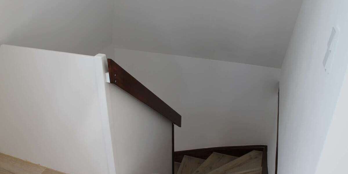 Reihenendhaus Forchheim - 3 Zimmer, 105 m&sup2;, 1.350&euro; | Angebot:24367402