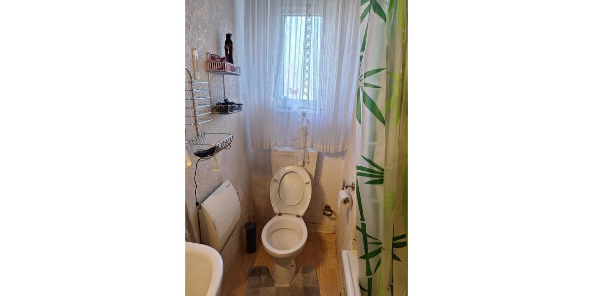 Erdgeschoßwohnung Neunkirchen - 2 Zimmer, 65 m&sup2;, 420&euro; | Angebot:25022816