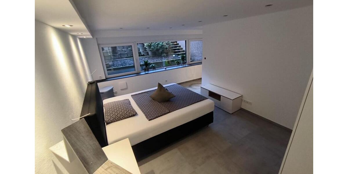 1,5- Zimmerwohnung mit Wlan, TV, Küche, DuscheWC, Waschmaschine, Trockner, Terrasse und Parkplatz 1 zimmer