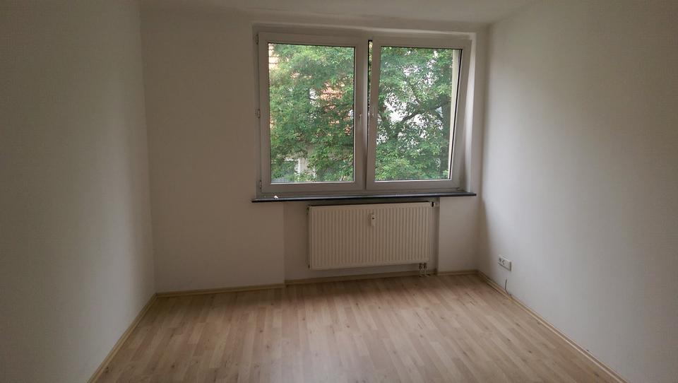 Etagenwohnung Herford Falkendiek - 4 Zimmer, 109 m&sup2;, 995&euro; | Angebot:26534204