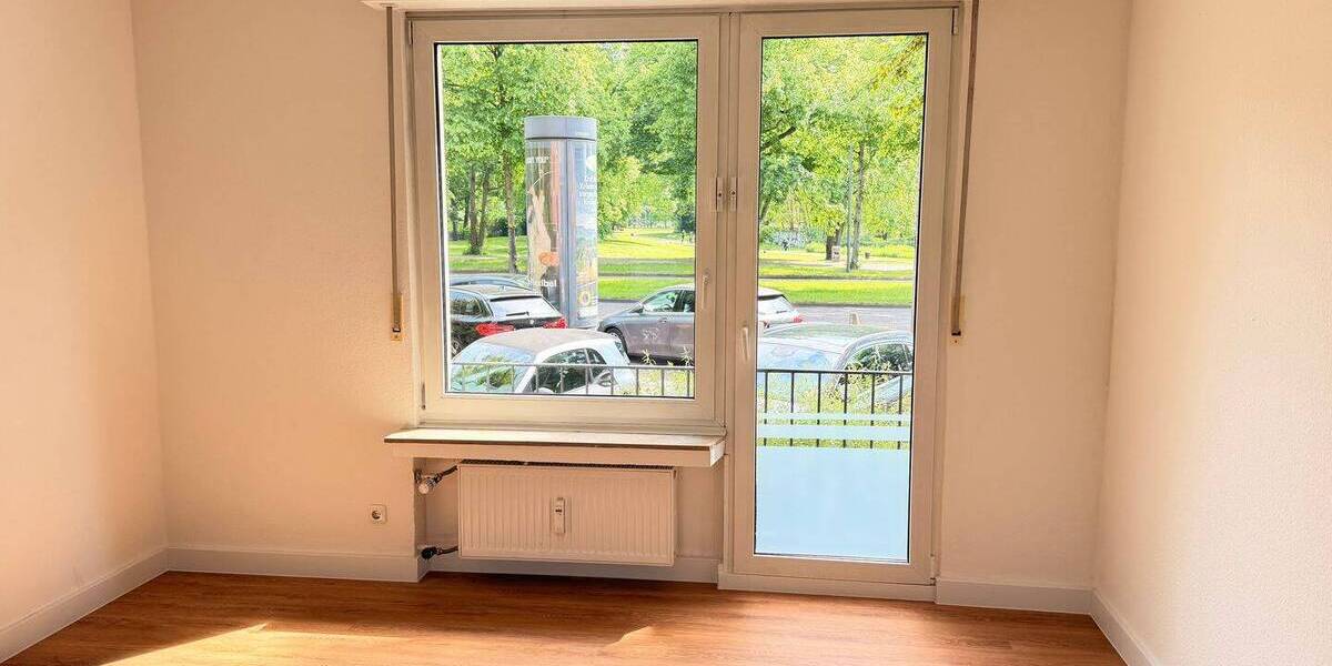 Etagenwohnung Köln Lindenthal - 2 Zimmer, 85 m&sup2;, 1.530&euro; | Angebot:26731055