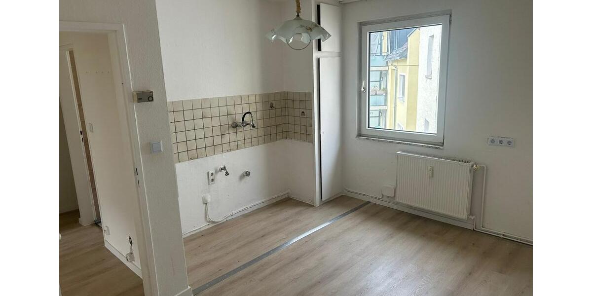 Dachgeschoßwohnung Wiesbaden Mainz-Kastel - 2 Zimmer, 55 m&sup2;, 850&euro; | Angebot:24492132