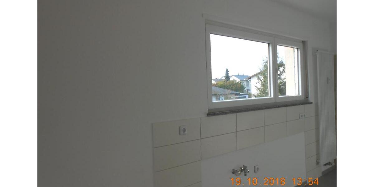 Etagenwohnung Heuchelheim a. d. Lahn - 4 Zimmer, 117 m&sup2;, 1.100&euro; | Angebot:25168350