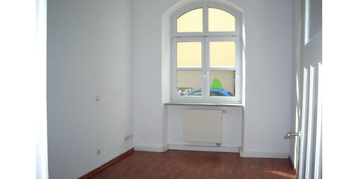 Erdgeschoßwohnung Nürnberg Hasenbuck - 5 Zimmer, 140 m&sup2;, 1.200&euro; | Angebot:21597782