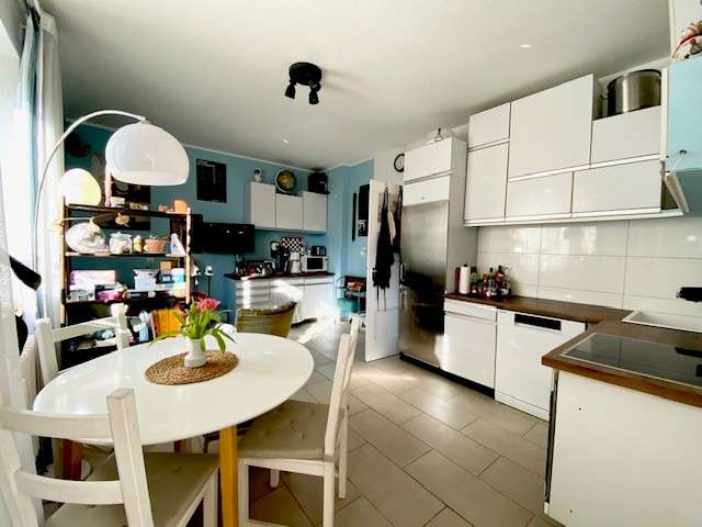 Etagenwohnung Duisburg Hochfeld - 2 Zimmer, 73 m&sup2;, 580&euro; | Angebot:26748057