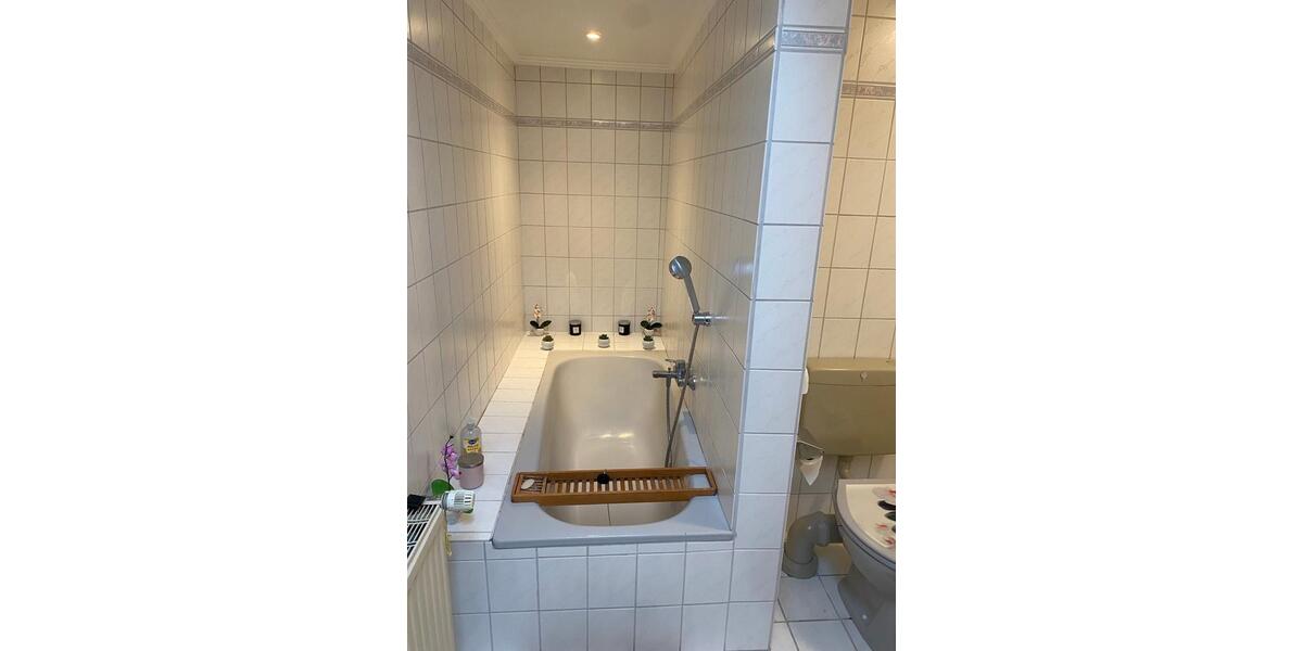 Etagenwohnung Papenburg - 4 Zimmer, 90 m&sup2;, 1.200&euro; | Angebot:24660295