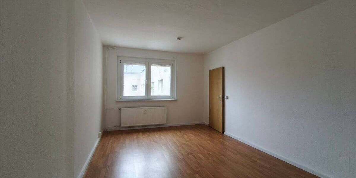Etagenwohnung Bad Lausick - 4 Zimmer, 90 m&sup2;, 495&euro; | Angebot:26673531
