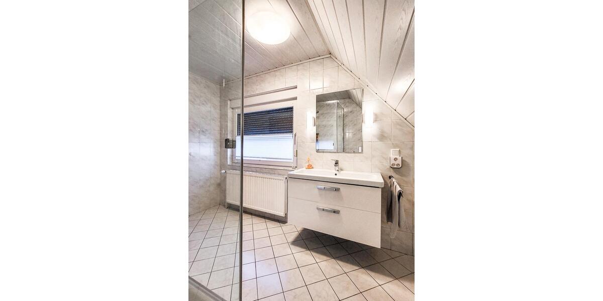 Dachgeschoßwohnung Rhauderfehn - 3 Zimmer, 60 m&sup2;, 600&euro; | Angebot:26660333