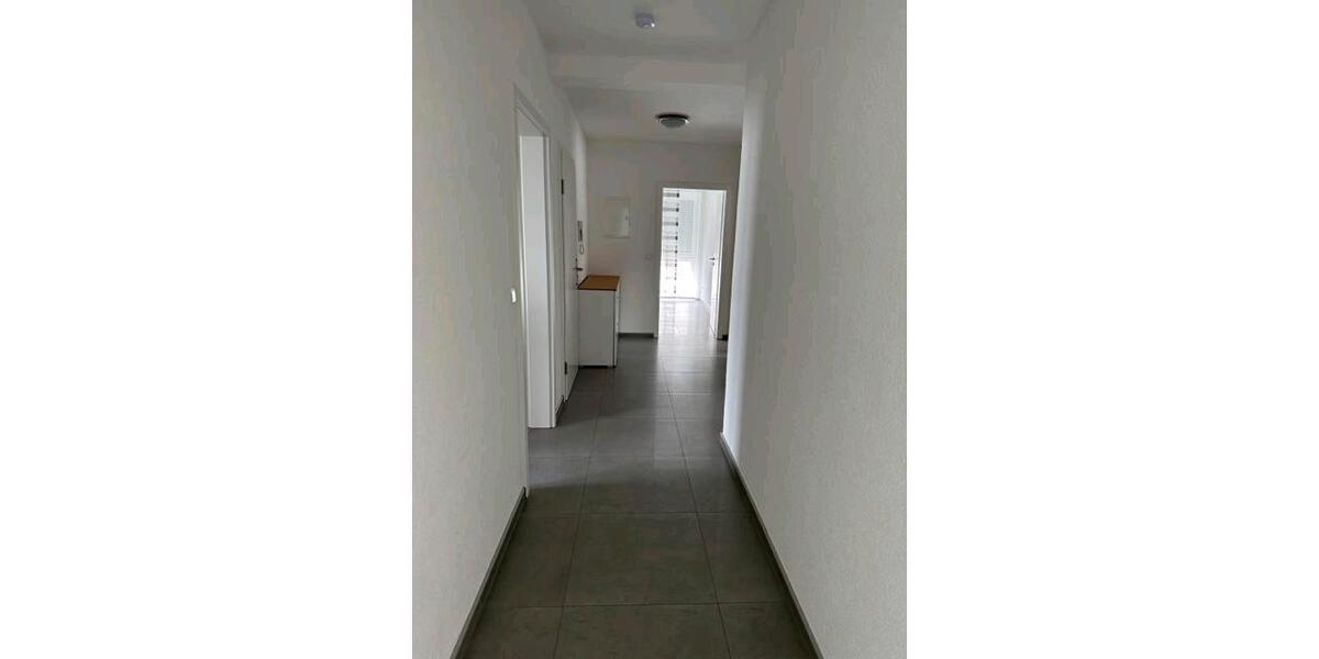 Etagenwohnung Crailsheim - 2 Zimmer, 75 m&sup2;, 900&euro; | Angebot:26323347