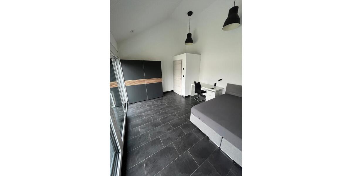 Wohnen auf Zeit Wolfsburg Almke - 8 Zimmer, 20 m&sup2;, 220&euro; | Angebot:24365670