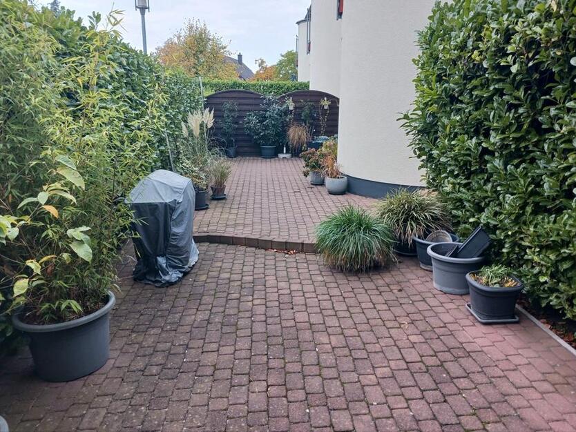 Gepflegtes Reihenendhaus in zentraler Lage! zimmer