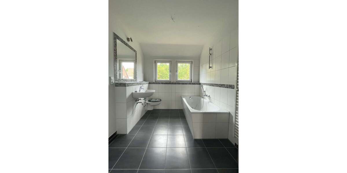 Etagenwohnung Schöppenstedt - 2 Zimmer, 67 m&sup2;, 469&euro; | Angebot:26246763