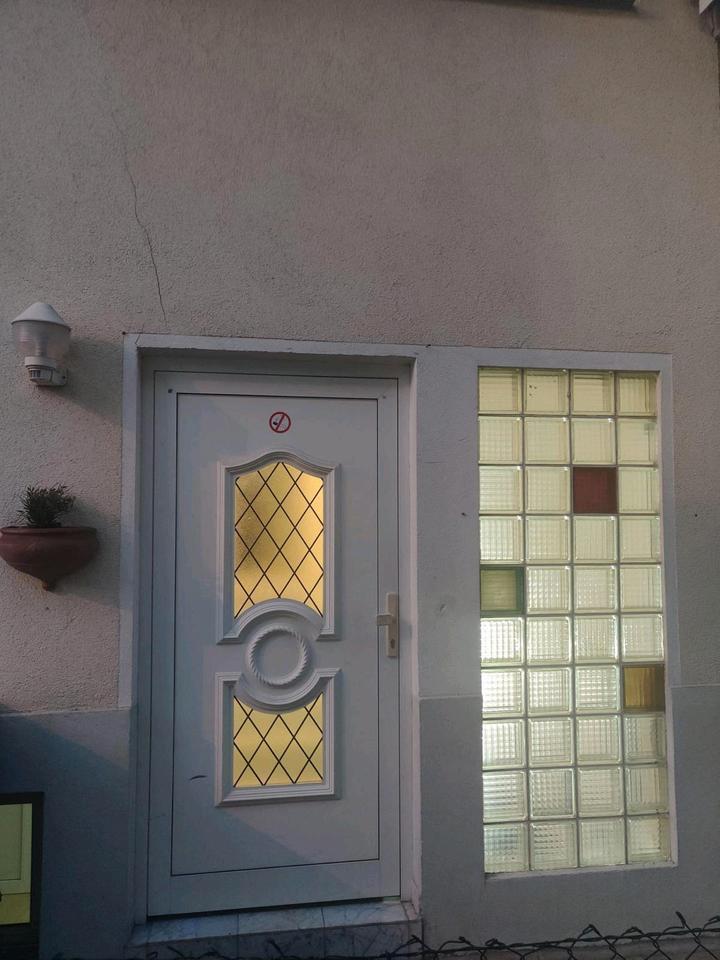 Möbliertes Zimmer in WG nahe Uni Stuttgart zimmer