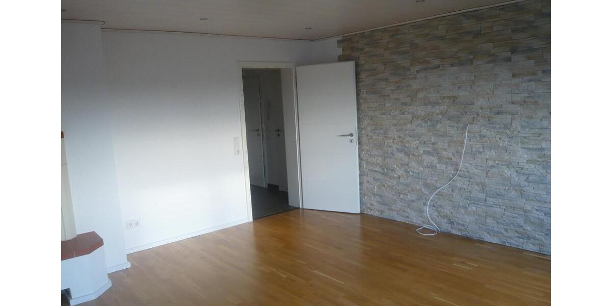 Etagenwohnung Niederstetten - 3 Zimmer, 72 m&sup2;, 770&euro; | Angebot:25334952