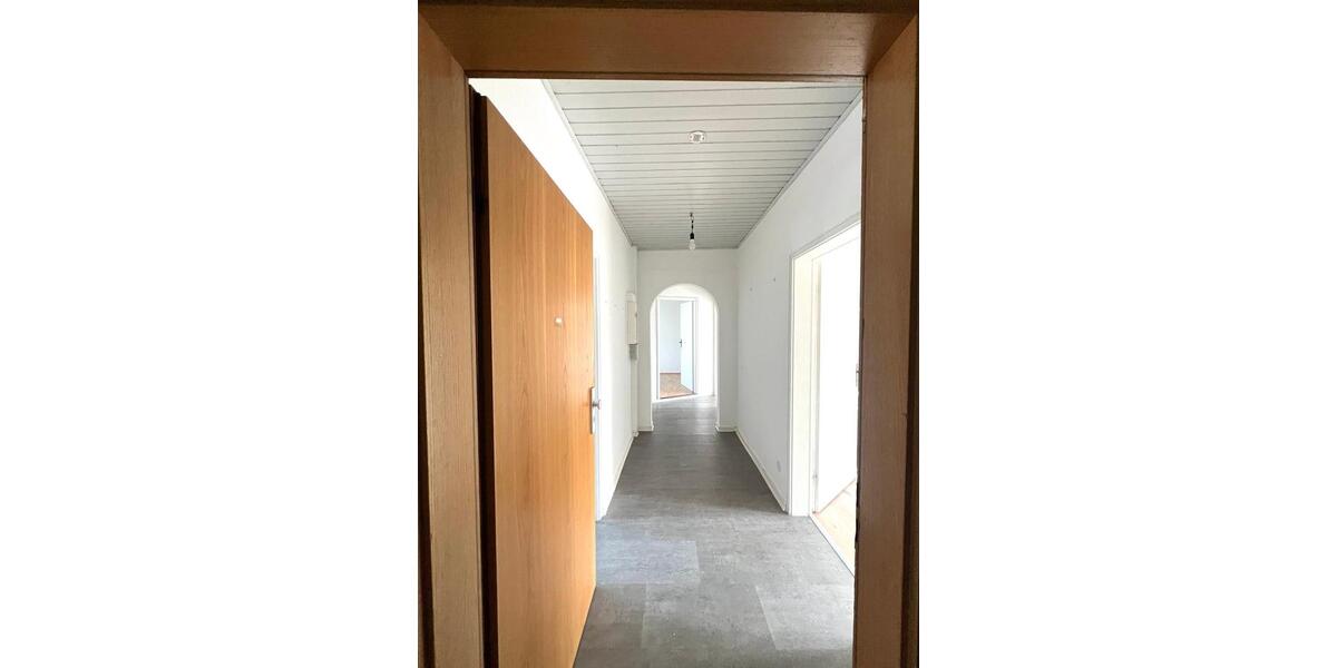 Etagenwohnung Pforzheim Brötzingen - 3.5 Zimmer, 89 m&sup2;, 920&euro; | Angebot:26563727