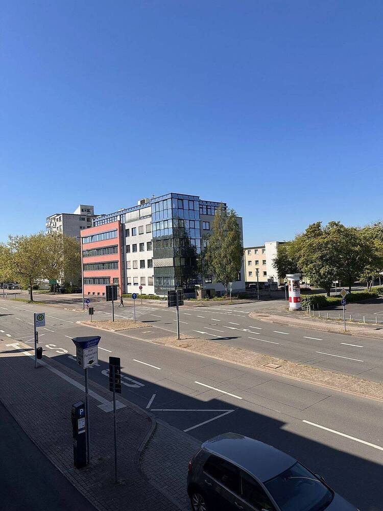 Schicke 3 Zimmerwohnung mit Balkon - Nähe Volkswagenwerk