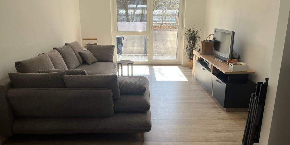 Etagenwohnung Fürth Südstadt - 3 Zimmer, 82 m&sup2;, 1.030&euro; | Angebot:25796758