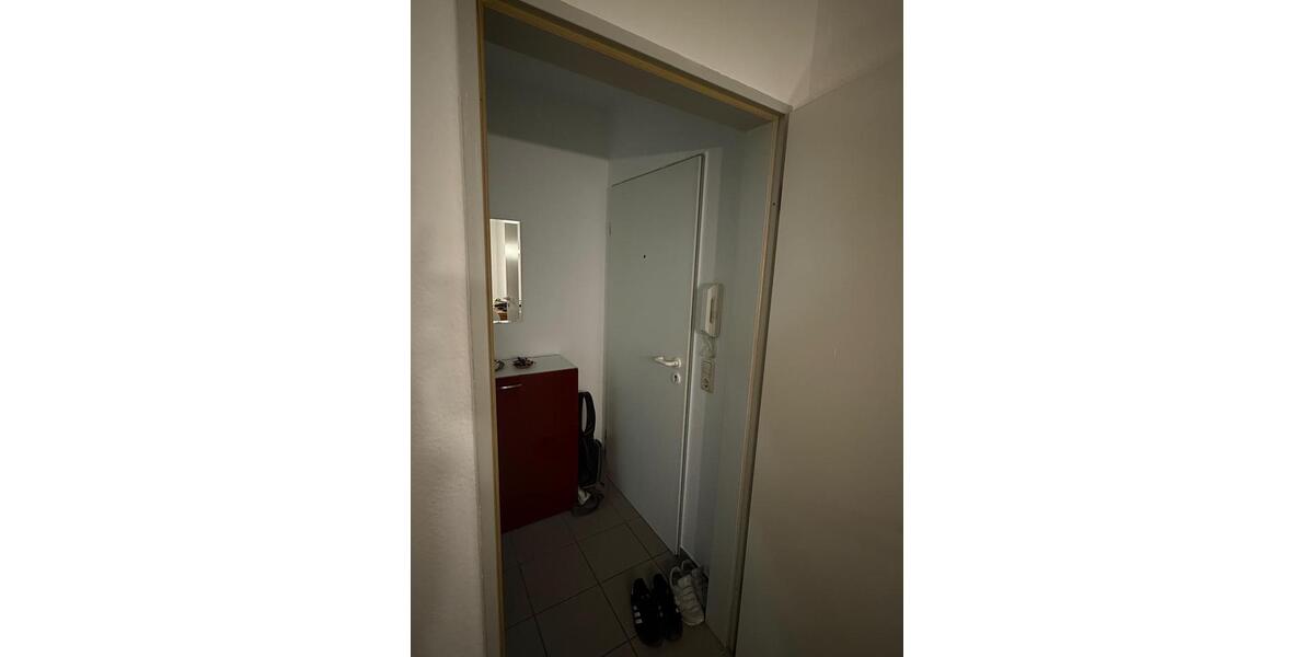 Dachgeschoßwohnung Issum - 2 Zimmer, 40 m&sup2;, 500&euro; | Angebot:24372135