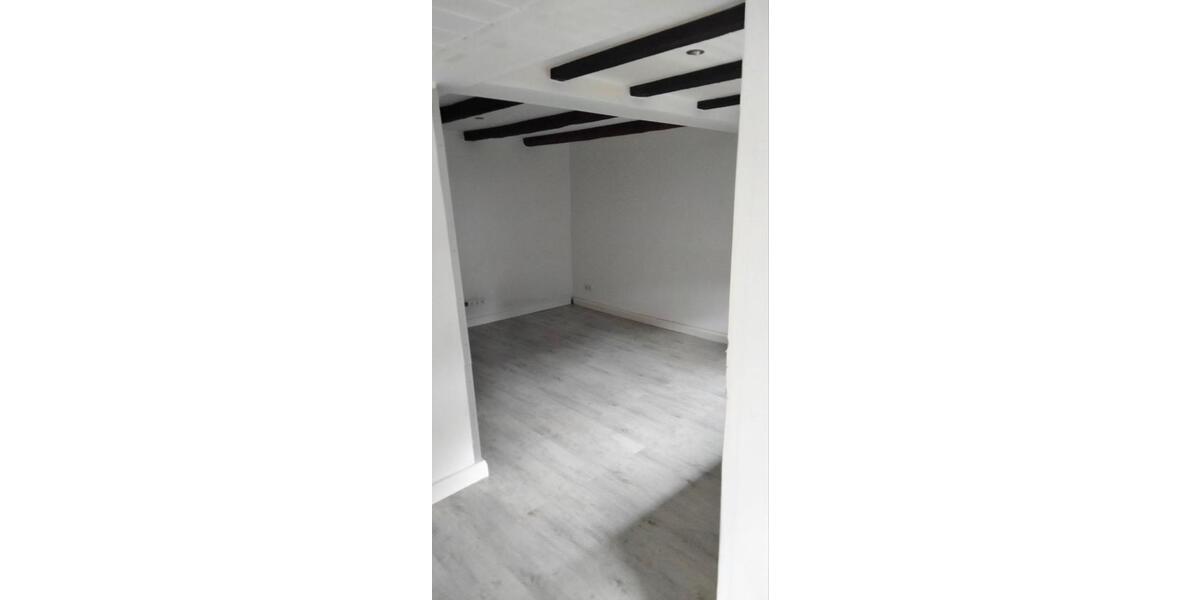 Einfamilienhaus Solingen Central - 4 Zimmer, 74 m&sup2;, 1.300&euro; | Angebot:24379941