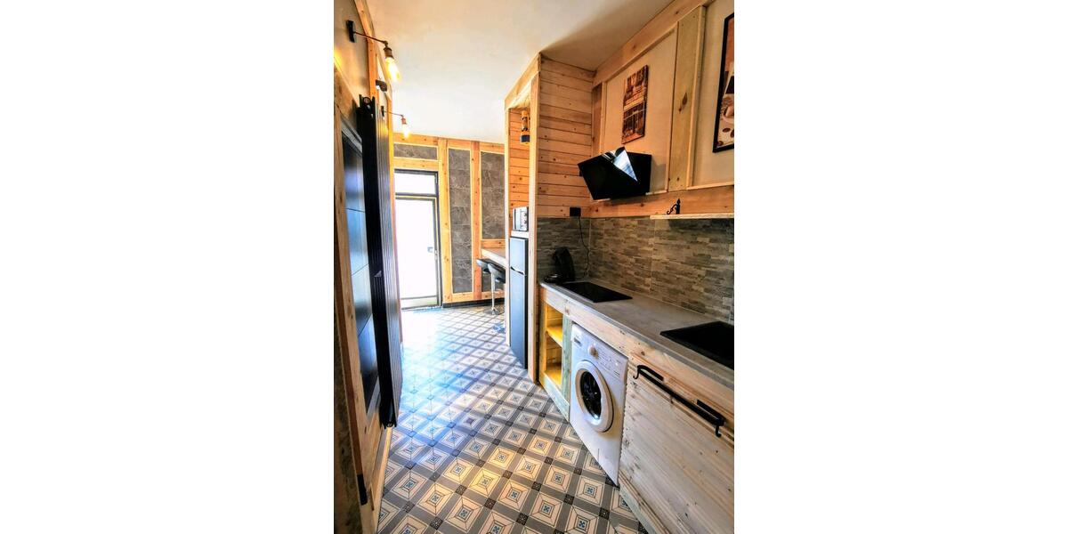 Wohnen auf Zeit Hilter am Teutoburger Wald - 15 Zimmer, 400 m&sup2;, 10&euro; | Angebot:19578706