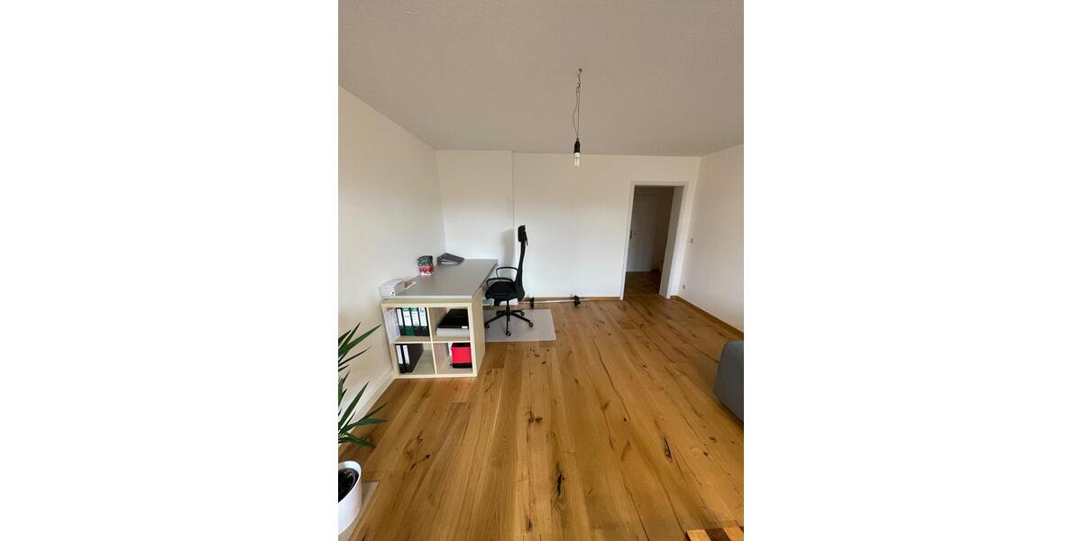 Dachgeschoßwohnung Chemnitz Kapellenberg - 2 Zimmer, 61 m&sup2;, 490&euro; | Angebot:26700045