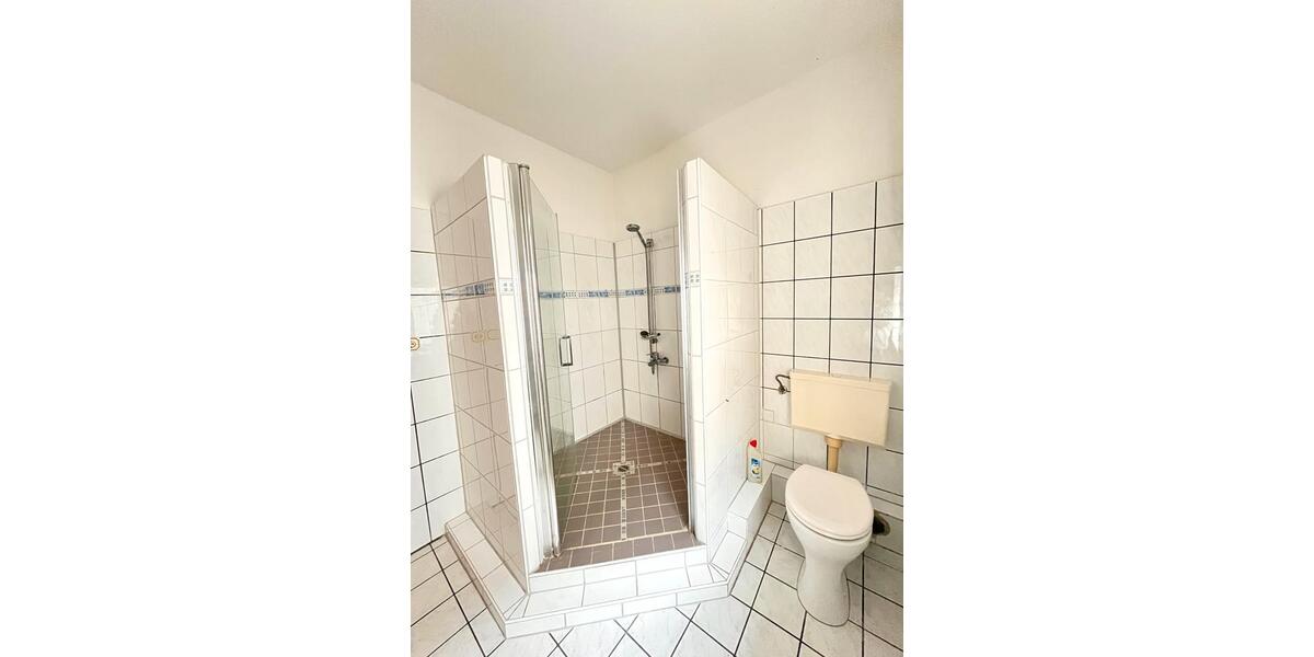 Erdgeschoßwohnung Gummersbach Berstig Süd - 3 Zimmer, 85 m&sup2;, 680&euro; | Angebot:24954454