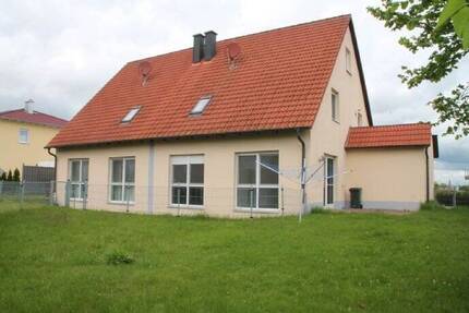 Wohnung Wolframs-Eschenbach Eschenbach - 4 Zimmer, 103 m&sup2;, 1.100&euro; | Angebot:26043251