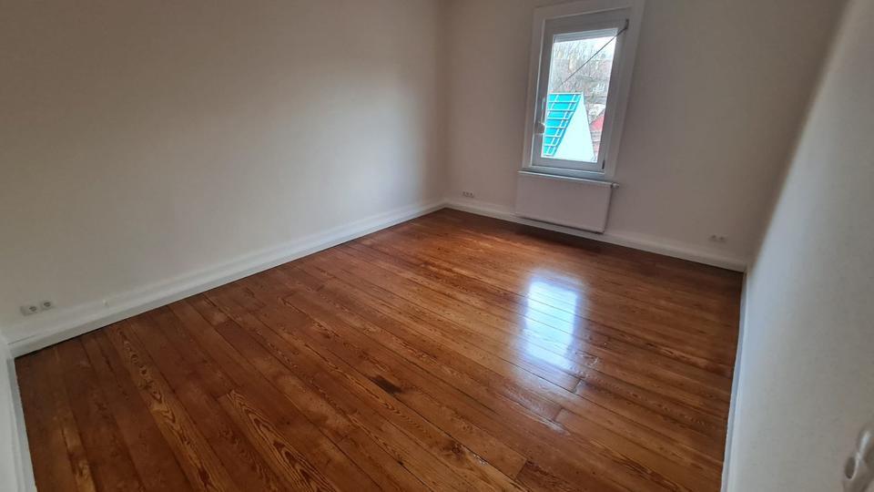 Helles 19,5 m² Zimmer in 4er WG mit bester Lage in Ludwigsburg