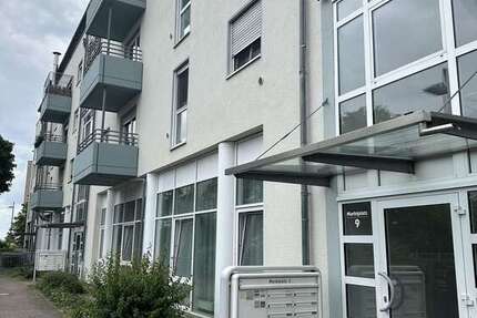++Perfekt für Singles oder Paare - 2RW mit Einbauküche und Balkon++++