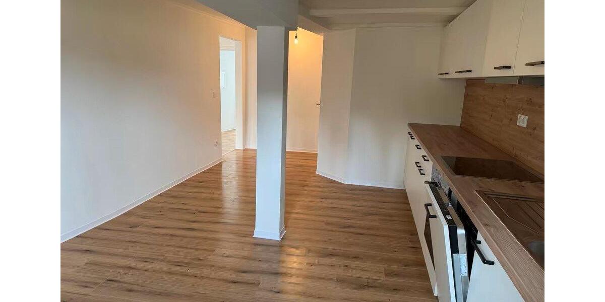 Etagenwohnung Limburg an der Lahn - 3 Zimmer, 104 m&sup2;, 1.066&euro; | Angebot:26645384