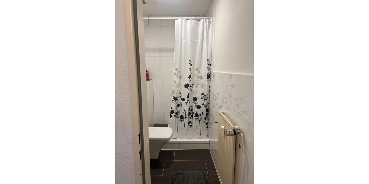 Etagenwohnung Wuppertal Brill - 1.5 Zimmer, 43 m&sup2;, 490&euro; | Angebot:26453820