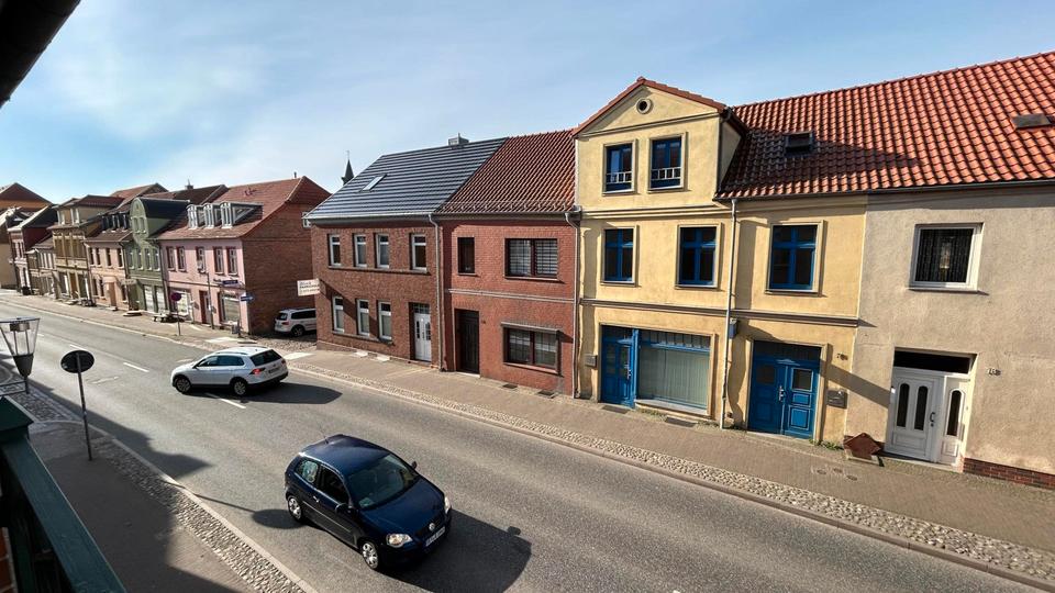 Etagenwohnung Gnoien - 2 Zimmer, 73 m&sup2;, 480&euro; | Angebot:23565803