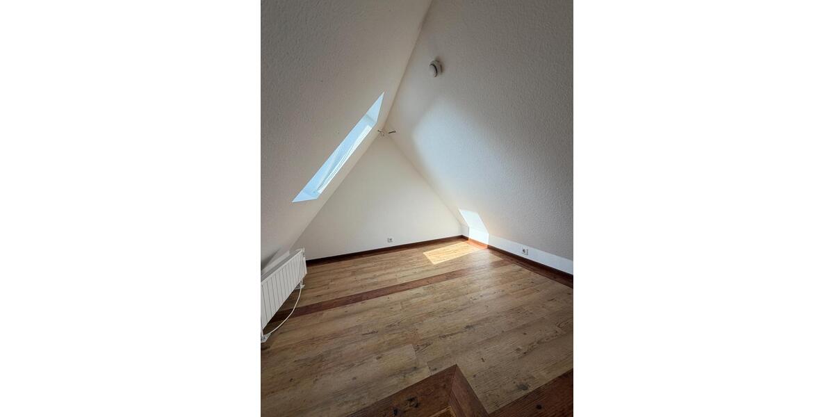 Einfamilienhaus Lauterbach (Hessen) - 6 Zimmer, 84 m&sup2;, 800&euro; | Angebot:25805945