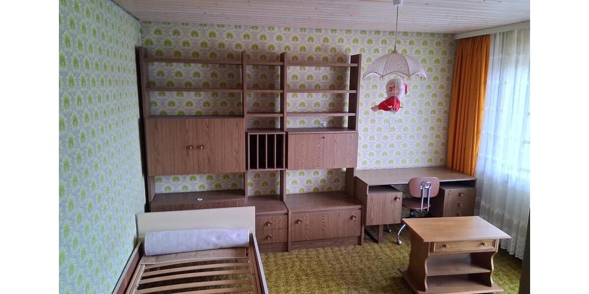 Etagenwohnung Scheer - 5 Zimmer, 161 m&sup2;, 1.299&euro; | Angebot:26023521