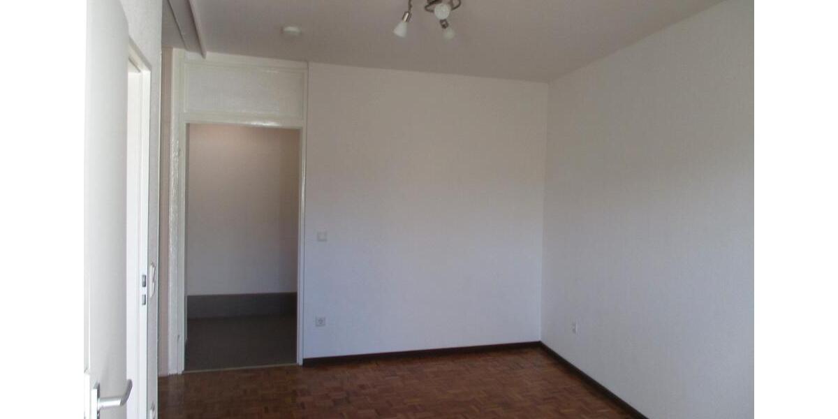 Erdgeschoßwohnung Wuppertal Gemarkung Langerfeld - 1 Zimmer, 32 m&sup2;, 320&euro; | Angebot:26635302