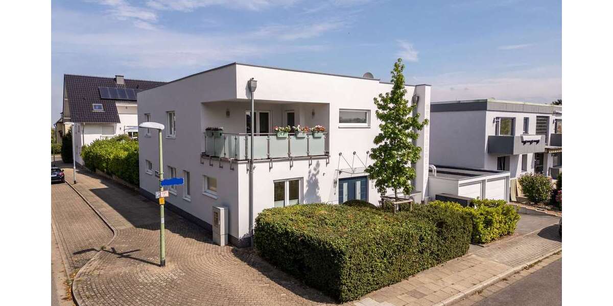 Etagenwohnung Essen Stadtbezirk III - 4 Zimmer, 118 m&sup2;, 1.770&euro; | Angebot:25238118