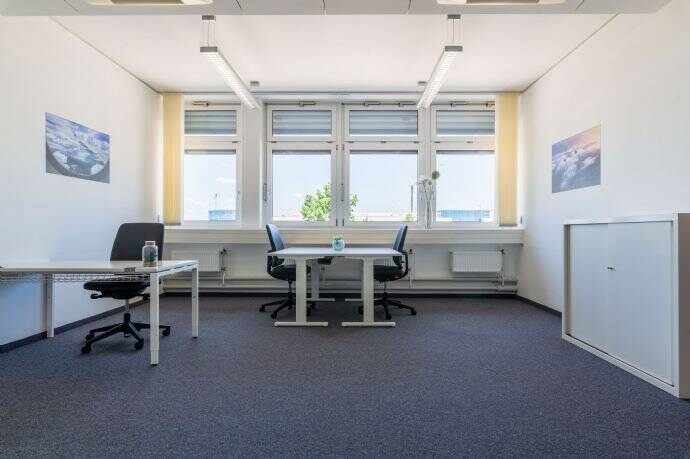 Privater Büroraum für 5 Personen in Regus Nürnberg Airport