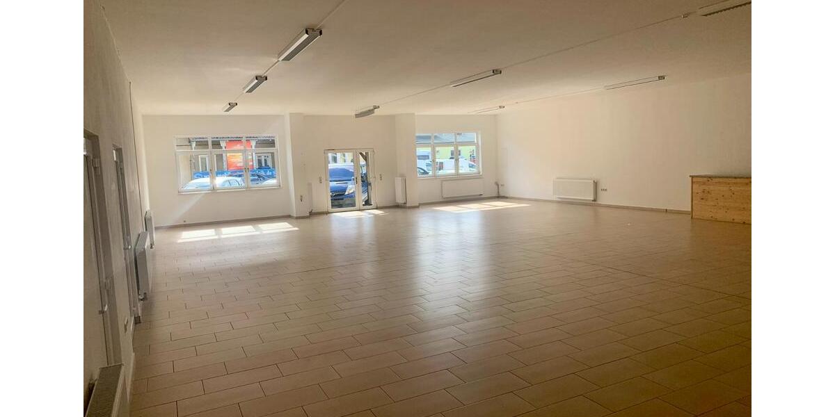 Gewerbeobjekt Bergen auf Rügen - 1.580&euro; | Angebot:17201025