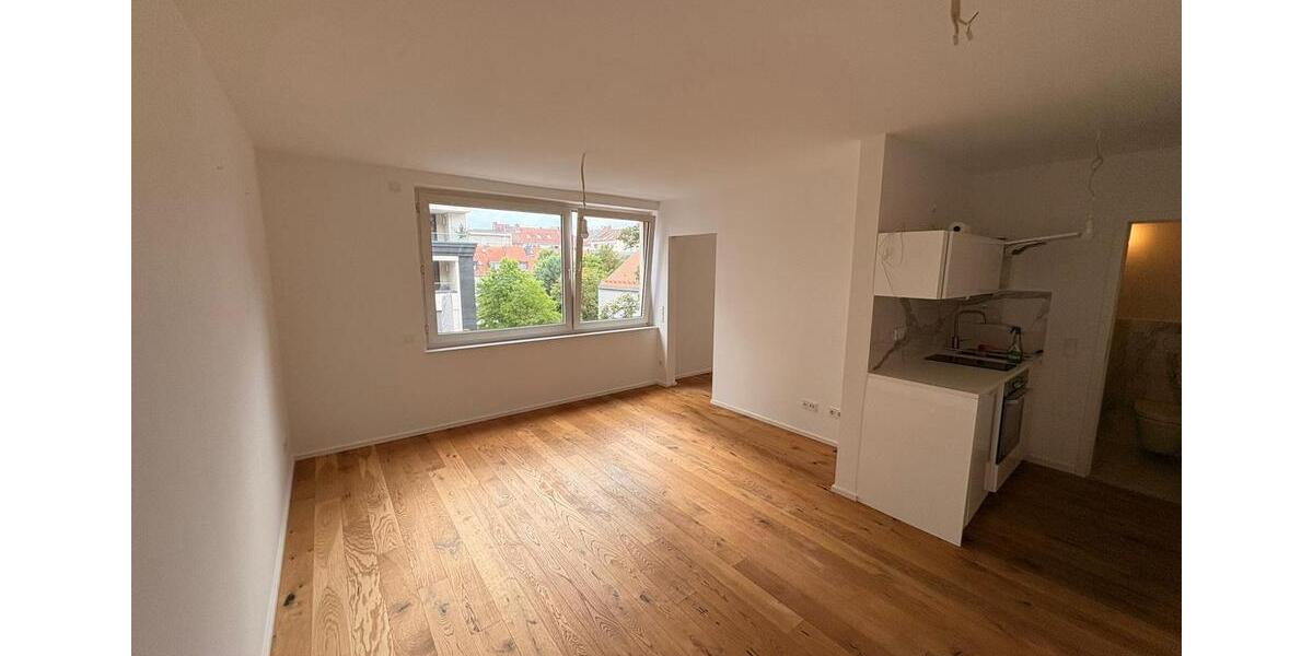 Etagenwohnung Frankfurt am Main Westend Süd - 2 Zimmer, 36 m&sup2;, 1.200&euro; | Angebot:26636429