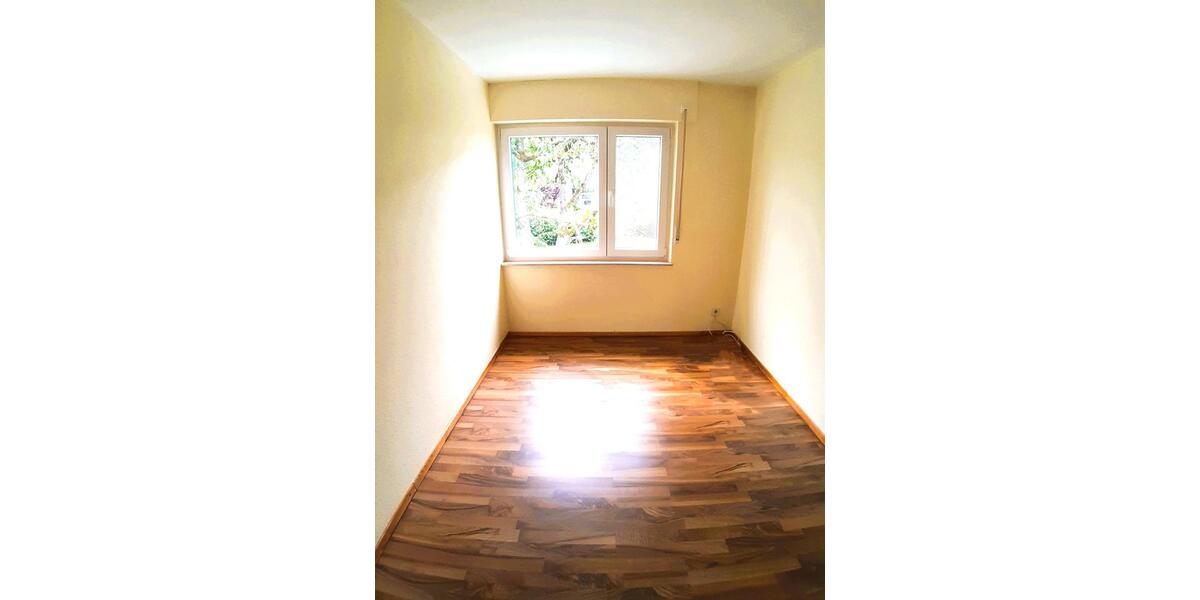 Doppelhaushälfte Goldbach - 6 Zimmer, 135 m&sup2;, 1.550&euro; | Angebot:23760573