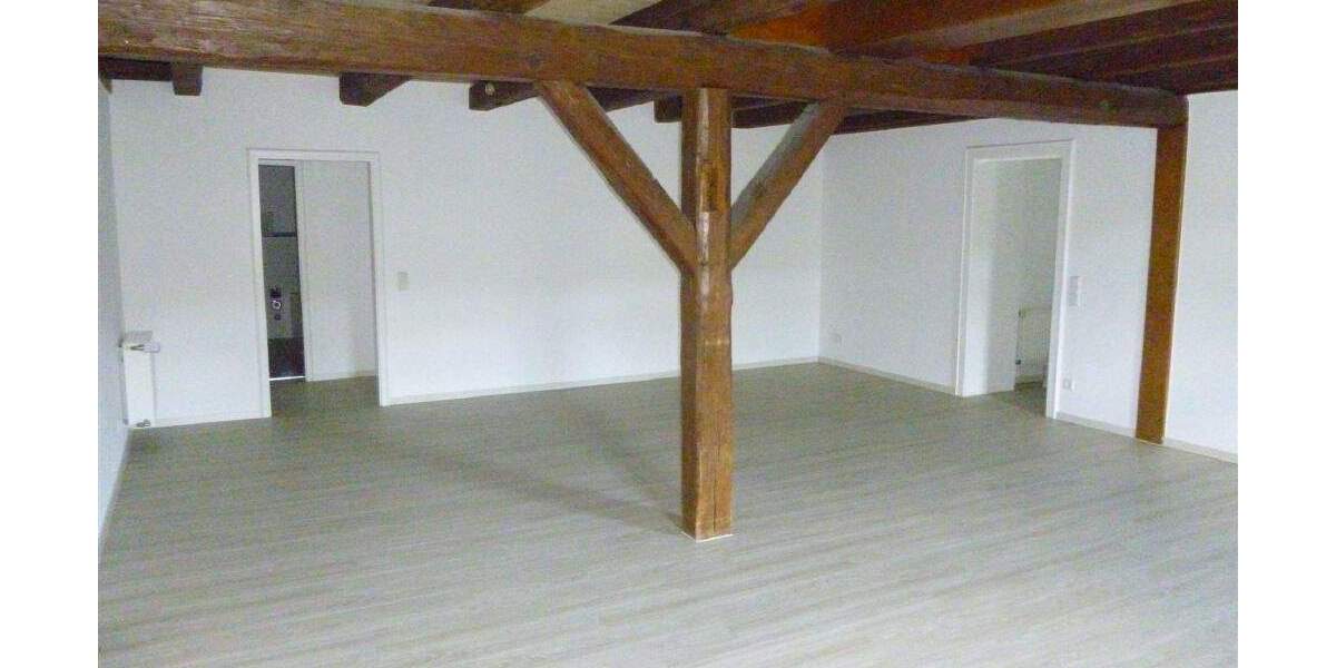 Etagenwohnung Weikersheim - 3 Zimmer, 110 m&sup2;, 660&euro; | Angebot:25728530